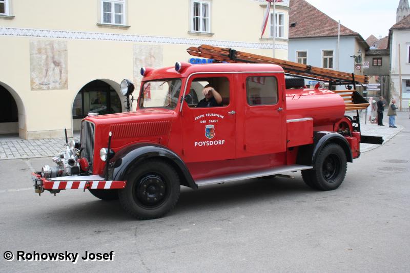 Fahrzeug 4
