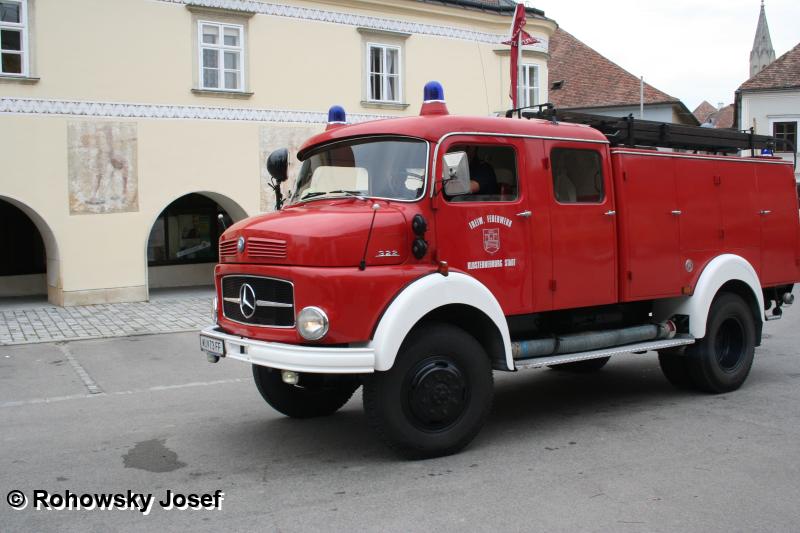 Fahrzeug 19 
