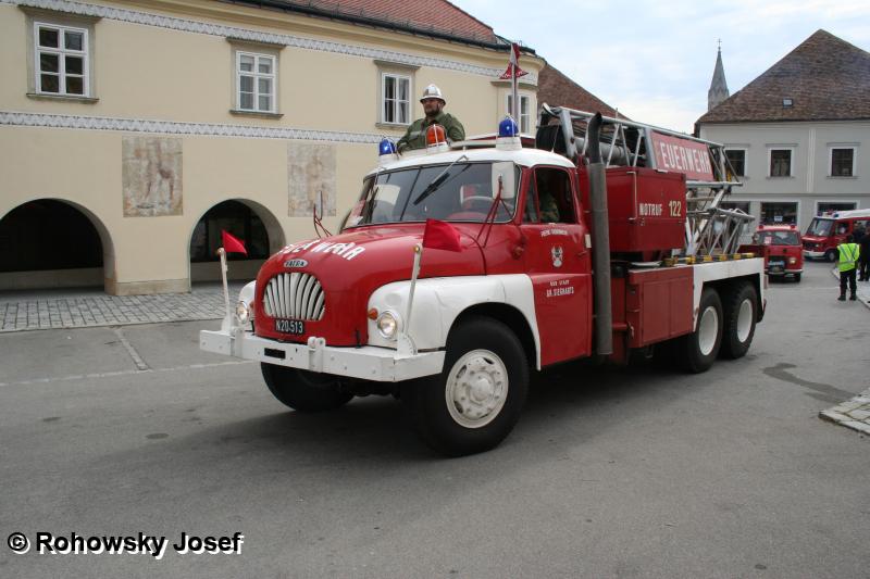 Fahrzeug 48 