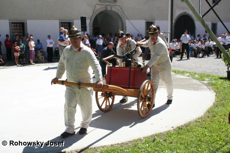 Karrenspritze ohne Saugwerk, Löschgruppe